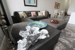 2B Stay at the Heart of Easton!