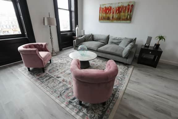 3B Stay in Downtown Easton 2BR