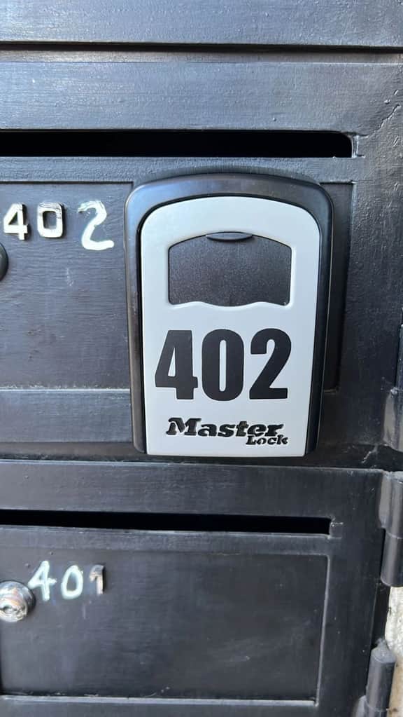 402S Elegante con  Estilo Único